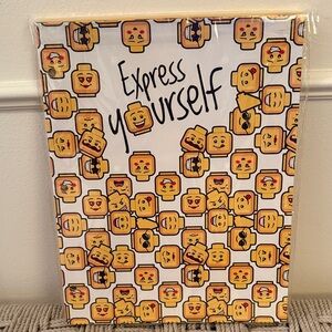 New LEGO Set of 4 Folders with MiniFig Designs